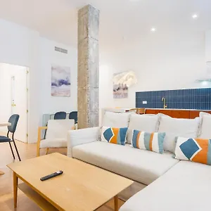 arroyo-3-apartments.es-andalucia.com/